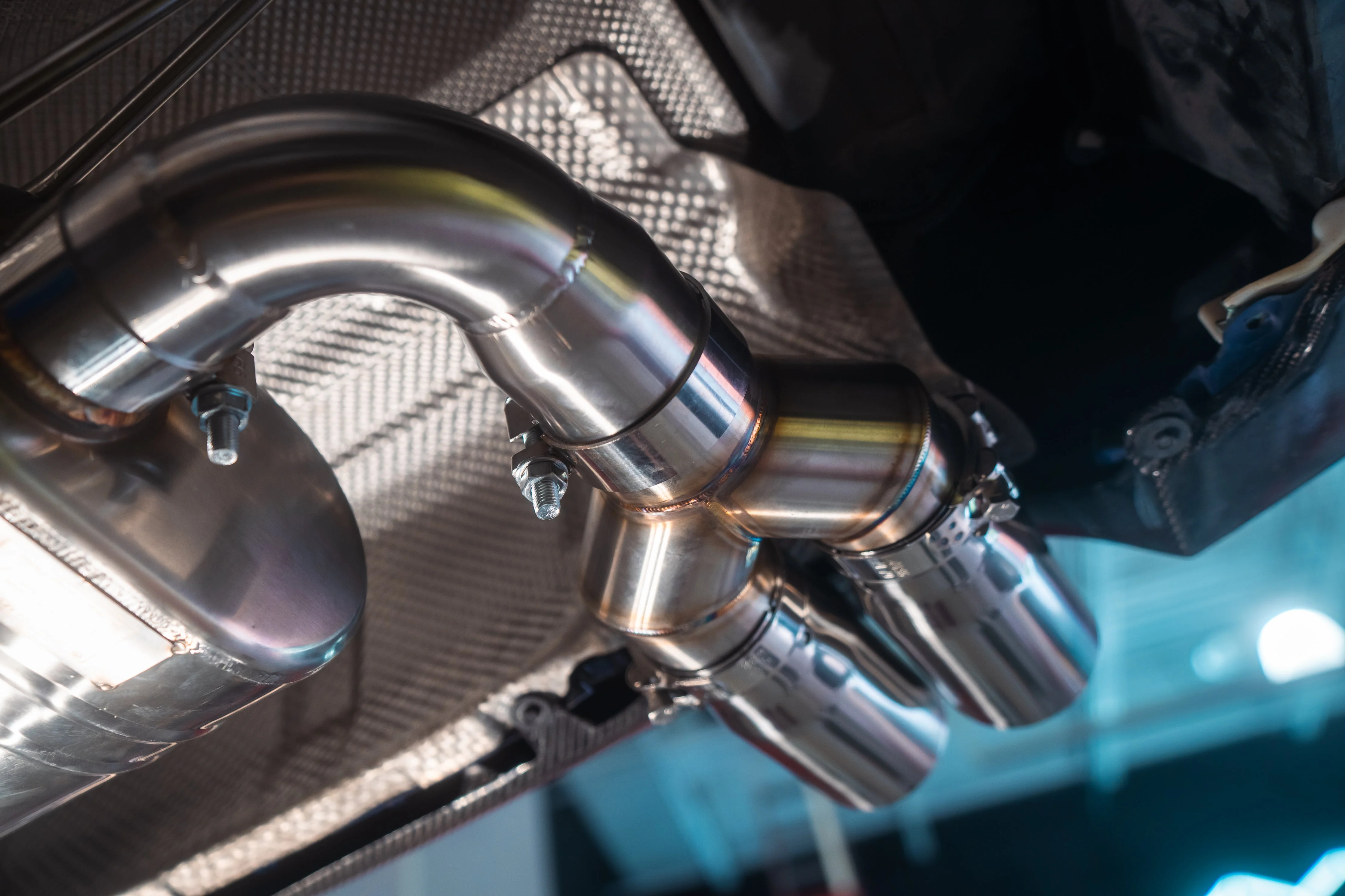 BMW M3 / M4 (2015-2020) Equal Length Valved Sport Exhaust System - Image 25